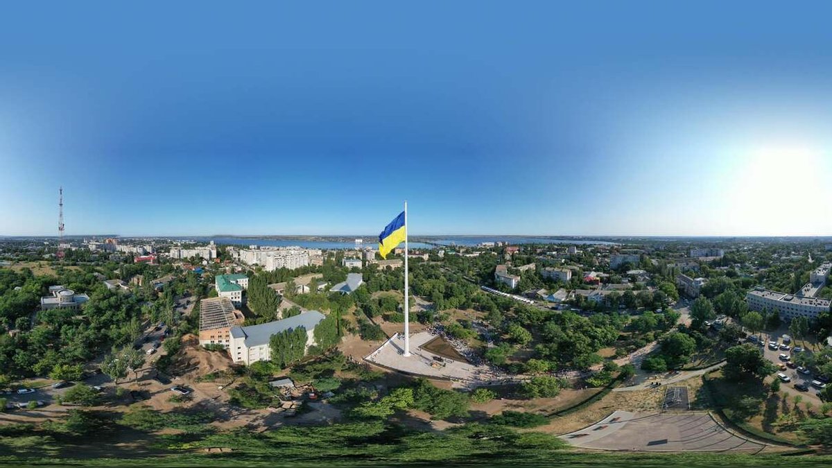 Святий Миколай нас береже: росіяни випустили по Миколаєву 6 ракет (відео)