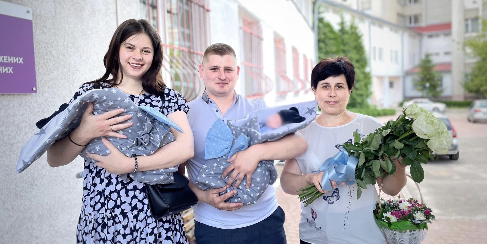 З львівської лікарні виписали близнюків, народжених з переплетеними пуповинами