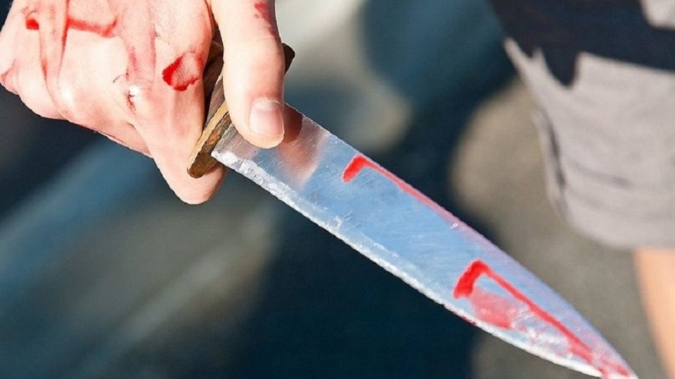 27-річний чоловік у Львові хотів здійснити самогубство на вулиці