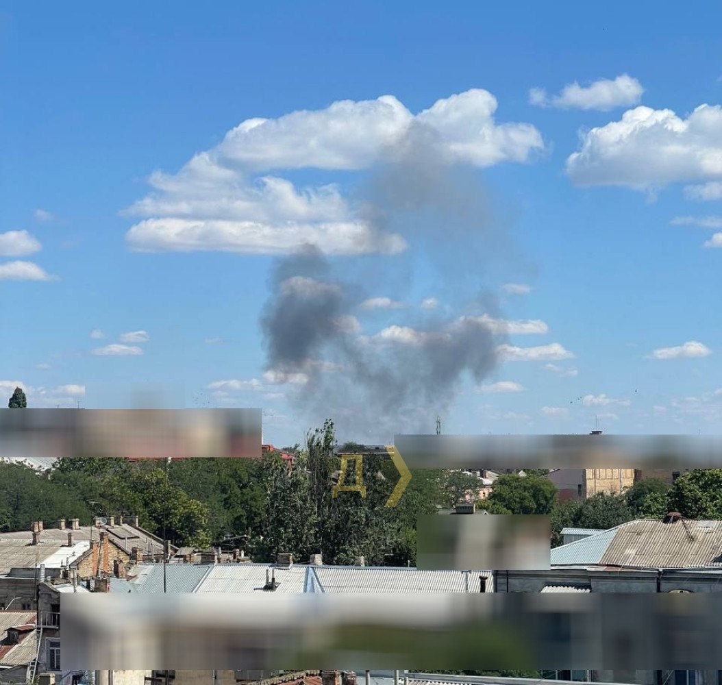 Плювок путіна в обличчя світових лідерів: росія атакувала торговий порт в Одесі