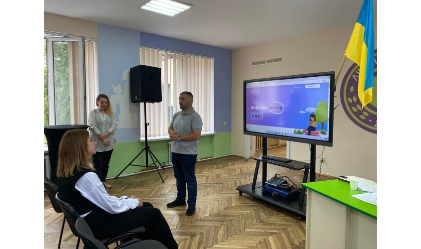 Львівські школи з 1 вересня перейдуть на електронні журнали