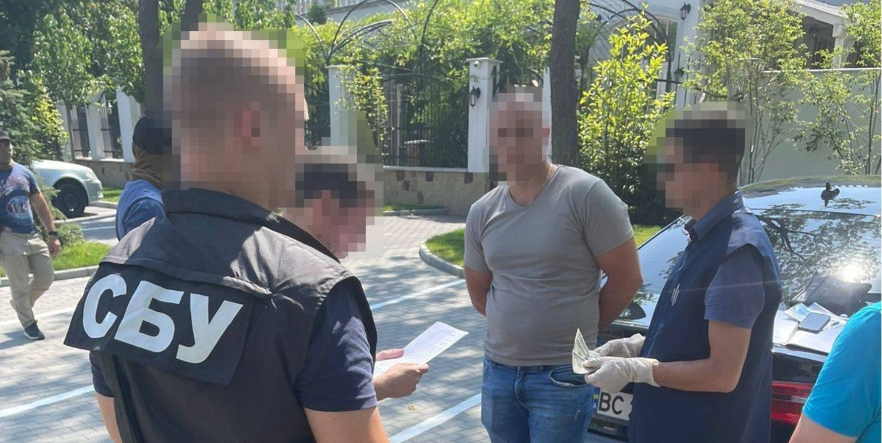 У Львові затримали поліцейського, який вимагав хабар за відкриття справи