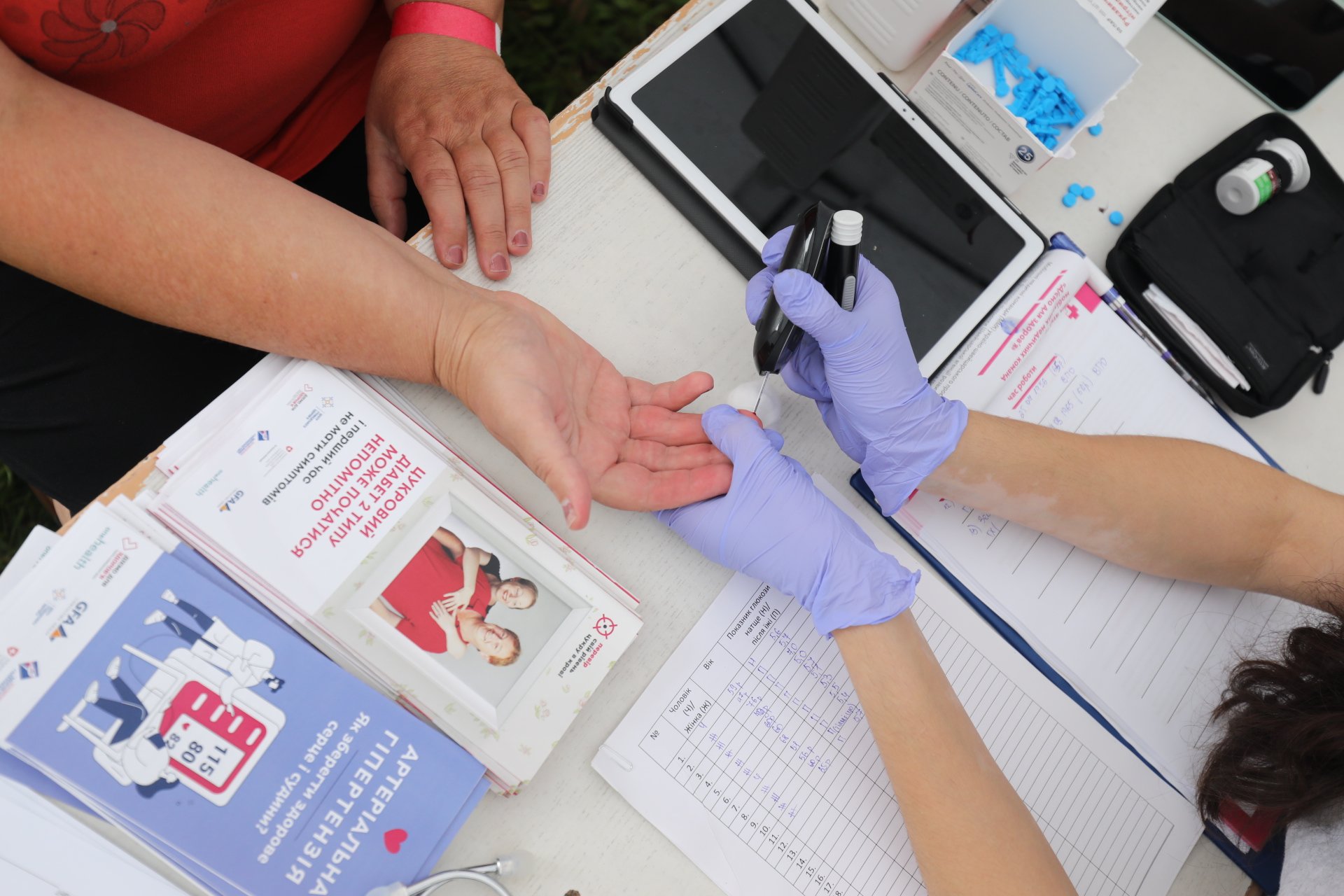 «Діємо для здоров’я»: Стрілківська амбулаторія поповнюється медикаментами завдяки міжнародному проєкту