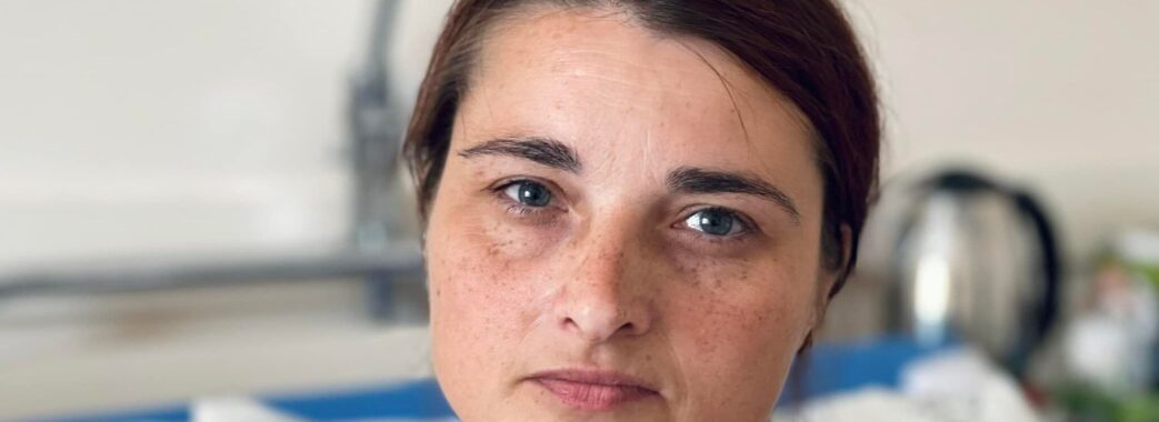 Ледь не загинула через значні травми: у Львові лікують жінку з Донеччини