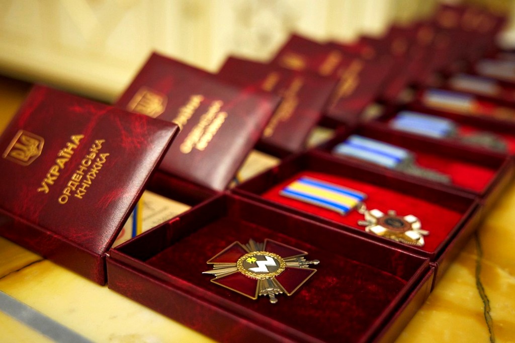 Президент Володимир Зеленський нагородив львів’ян орденами та званнями: перелік