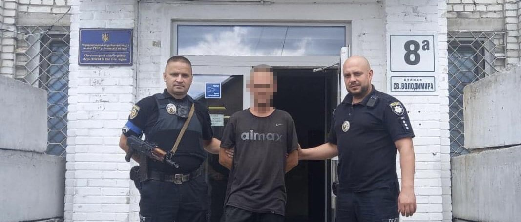 Мешканець Червоноградщини незаконно дістав і продав гранату
