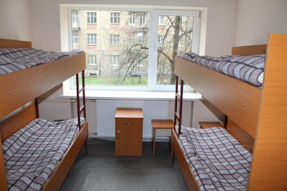 Гуртожитки для переселенців на Львівщині: де та які роботи проведуть