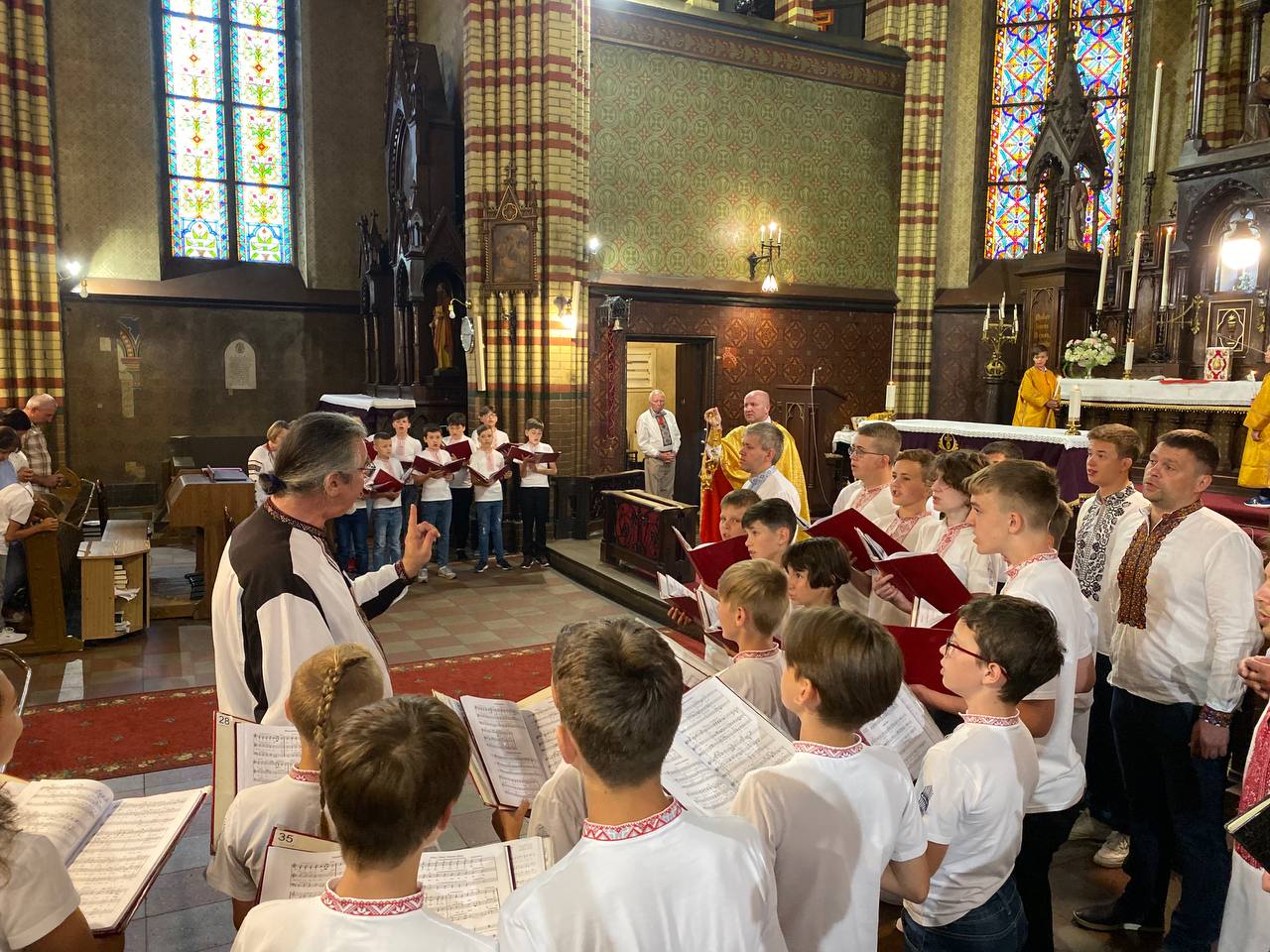 Дударик зібрав чверть мільйона гривень для ЗСУ під час латвійського волонтерського туру