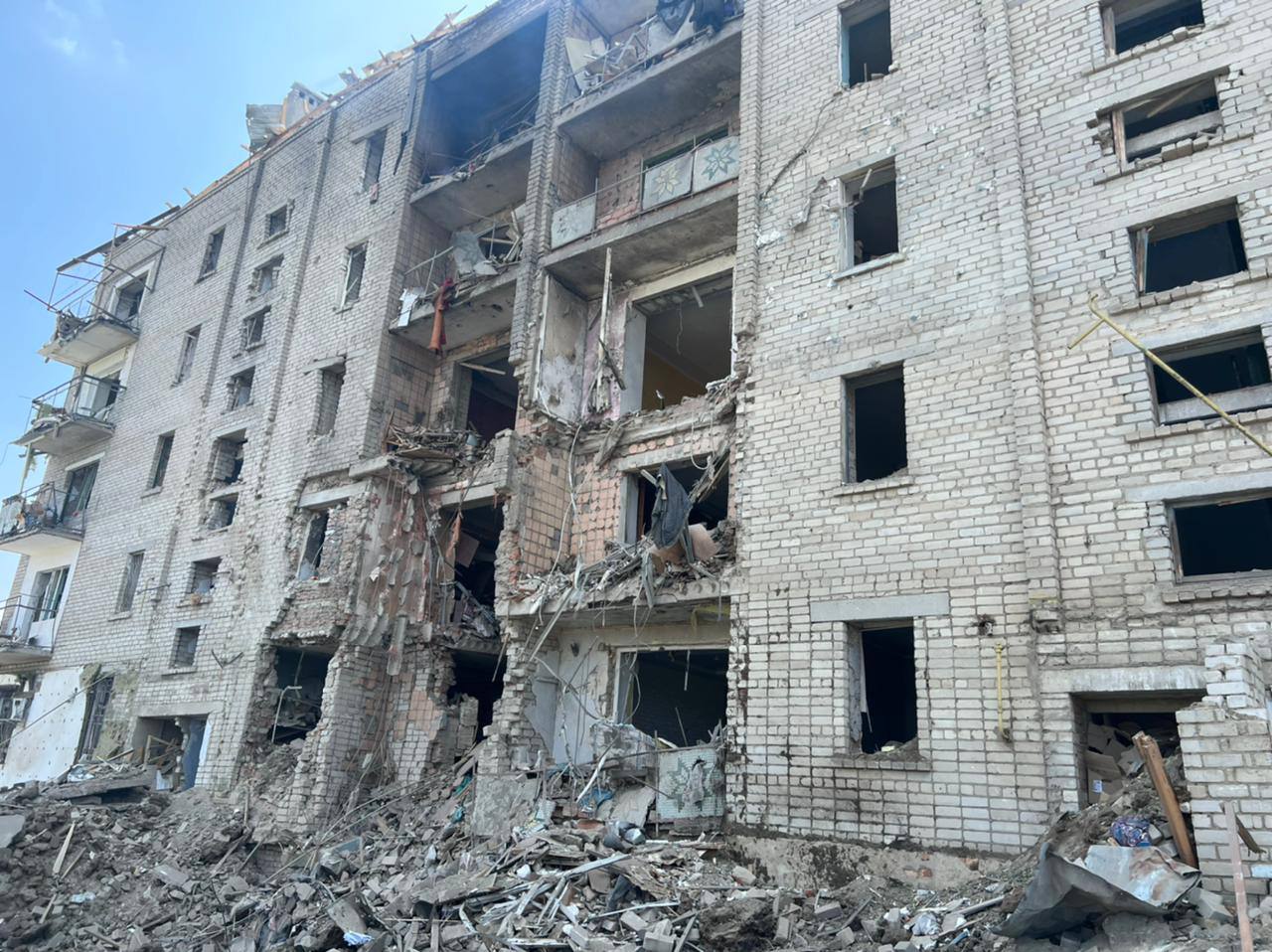 Окупанти вдарили по Миколаївщині: тяжко поранено 4 дітей