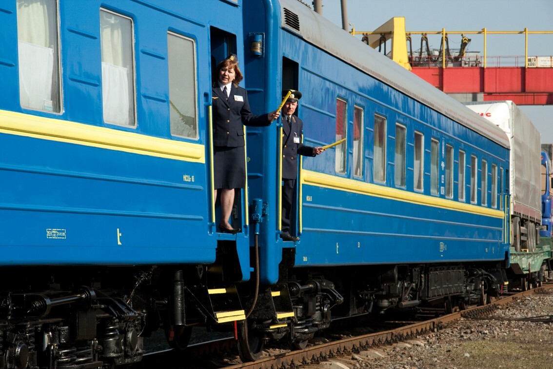 Мешканців Львівщини попереджають про тимчасові зміни у русі залізничного транспорту