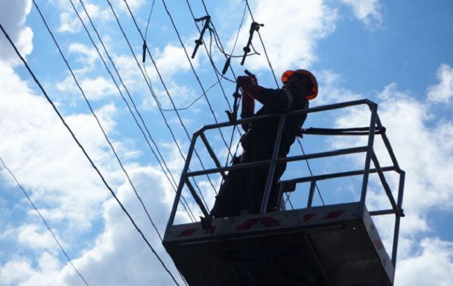 Внаслідок негоди на Львівщині знеструмлено понад 50 містечок і сіл