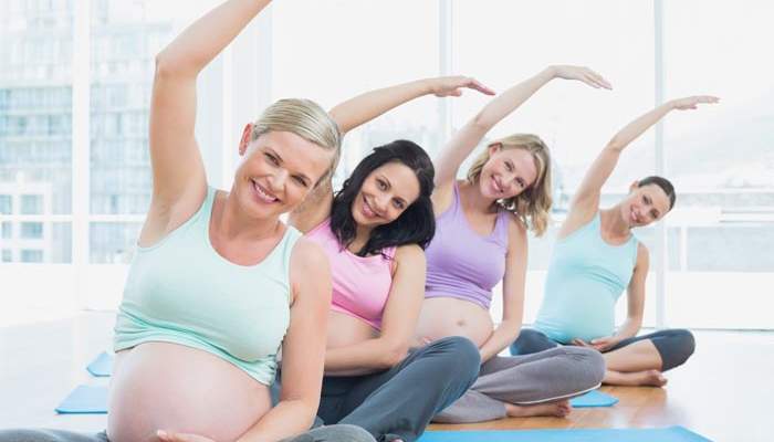 Майбутніх матусь Львова запрошують на заняття з елементами йоги