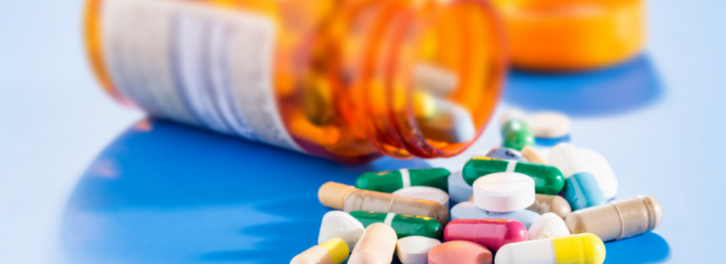ВООЗ вилучила два препарати зі списку ліків від COVID-19