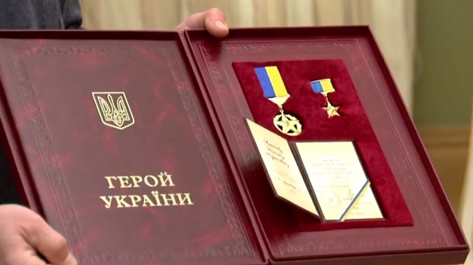 Зеленський присвоїв звання Героя України командиру 80-ї десантно-штурмової бригади і сотнику УПА