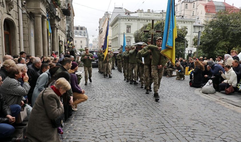 Сьогодні Львів попрощається з загиблим Героєм Володимиром Курнатом