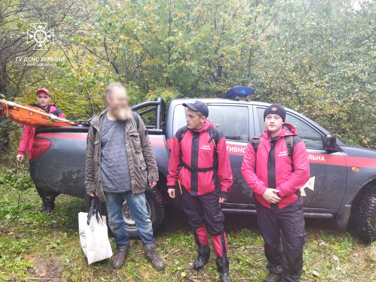 Протягом доби на Львівщині рятувальники тричі надавали допомогу грибникам