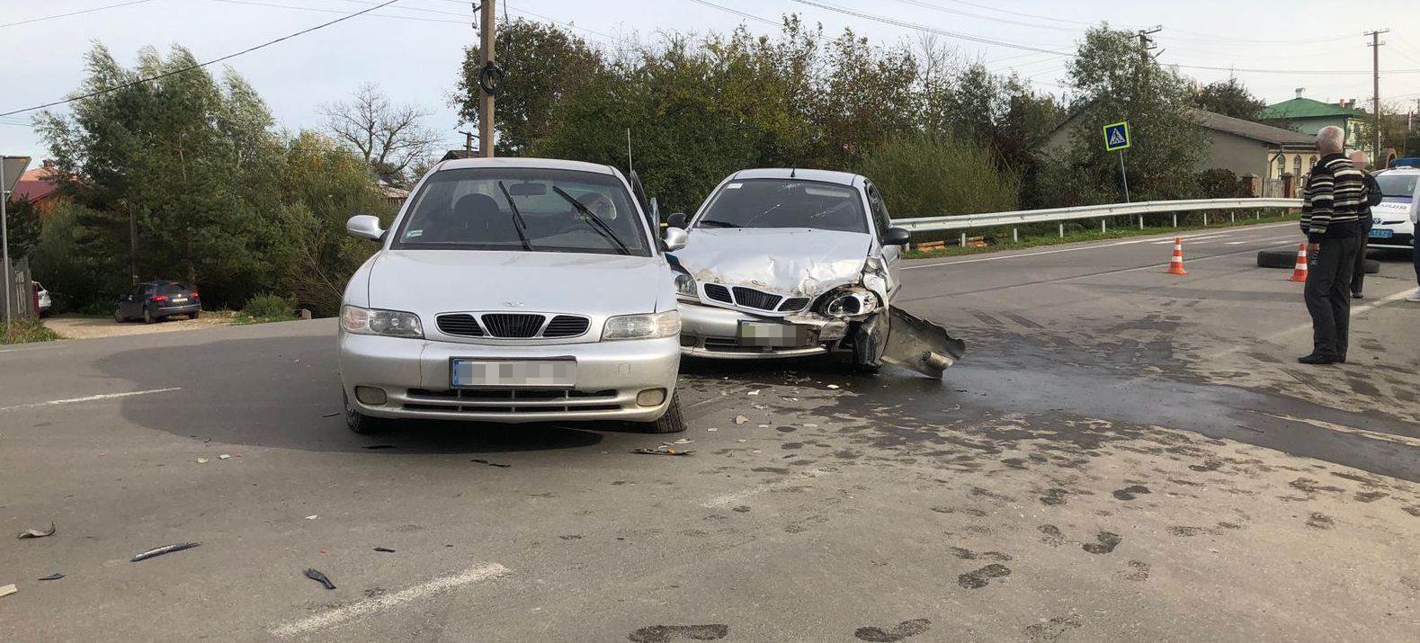 У зіткненні двох Daewoo на Дрогобиччині постраждала літня жінка