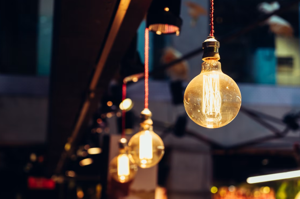 Жителів Львівщини просять не використовувати потужні електроприлади вранці та ввечері