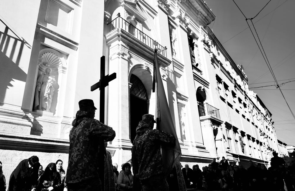 Без батька залишились четверо дітей: Львів завтра прощатиметься з воїном з позивним «Герой»