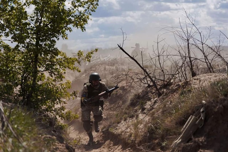 Втрати ворога: мінус 400 росіян та 16 артилерійських систем