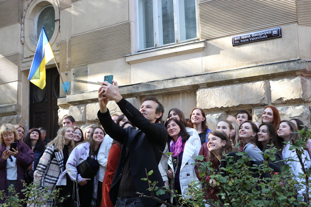 У Львові перейменували вулицю на честь Івана Вакарчука