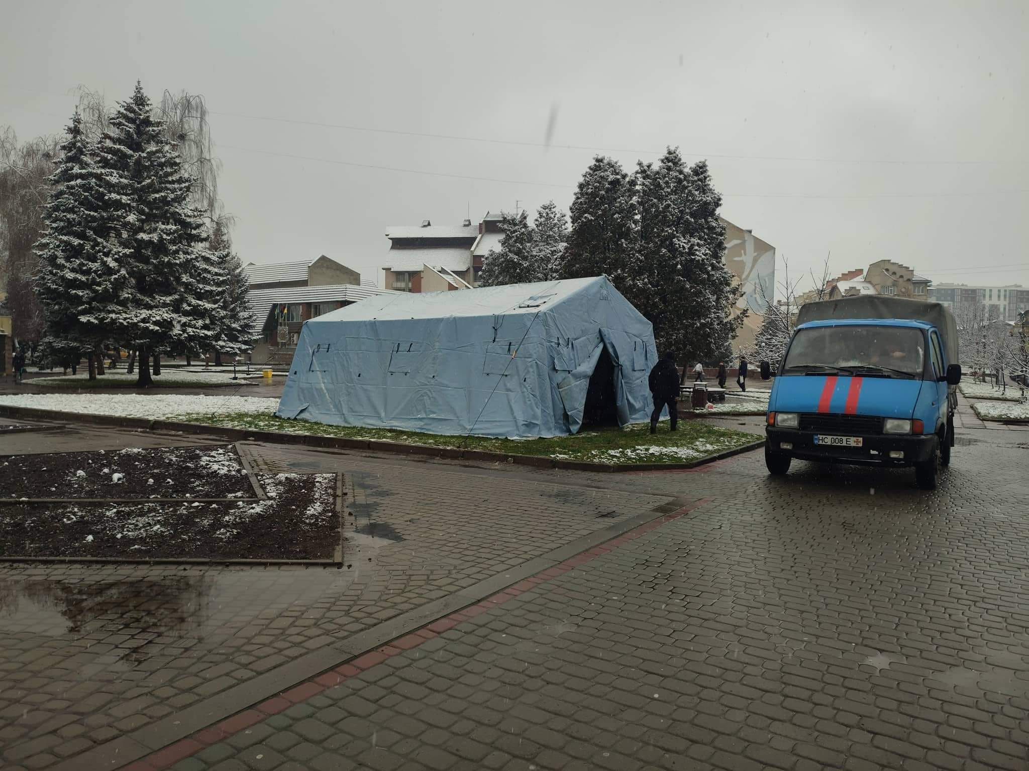 У Дрогобичі розгорнули перший пункт обігріву