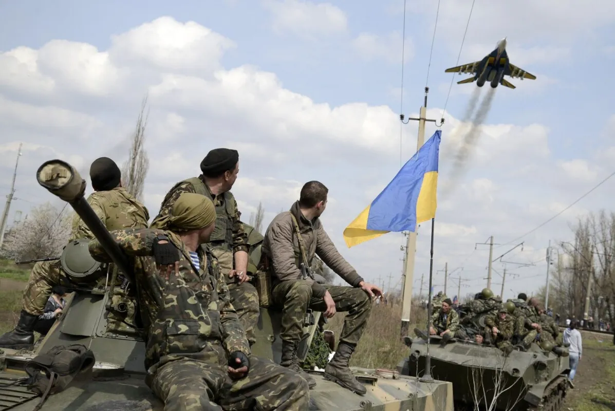 Зеленський пропонує продовжити воєнний стан та мобілізацію