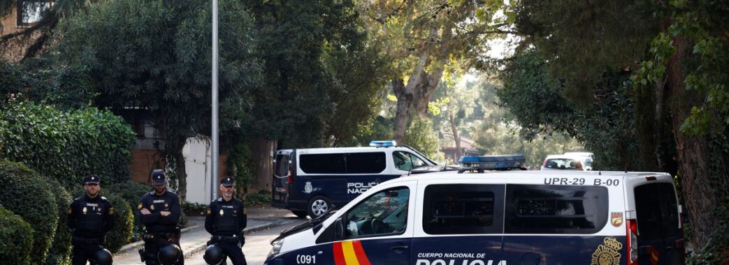 В українському посольстві в Мадриді стався вибух