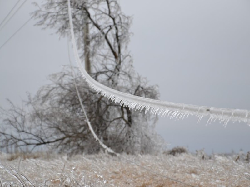 Зросла кількість жителів Львівщини, які залишились без електропостачання через негоду