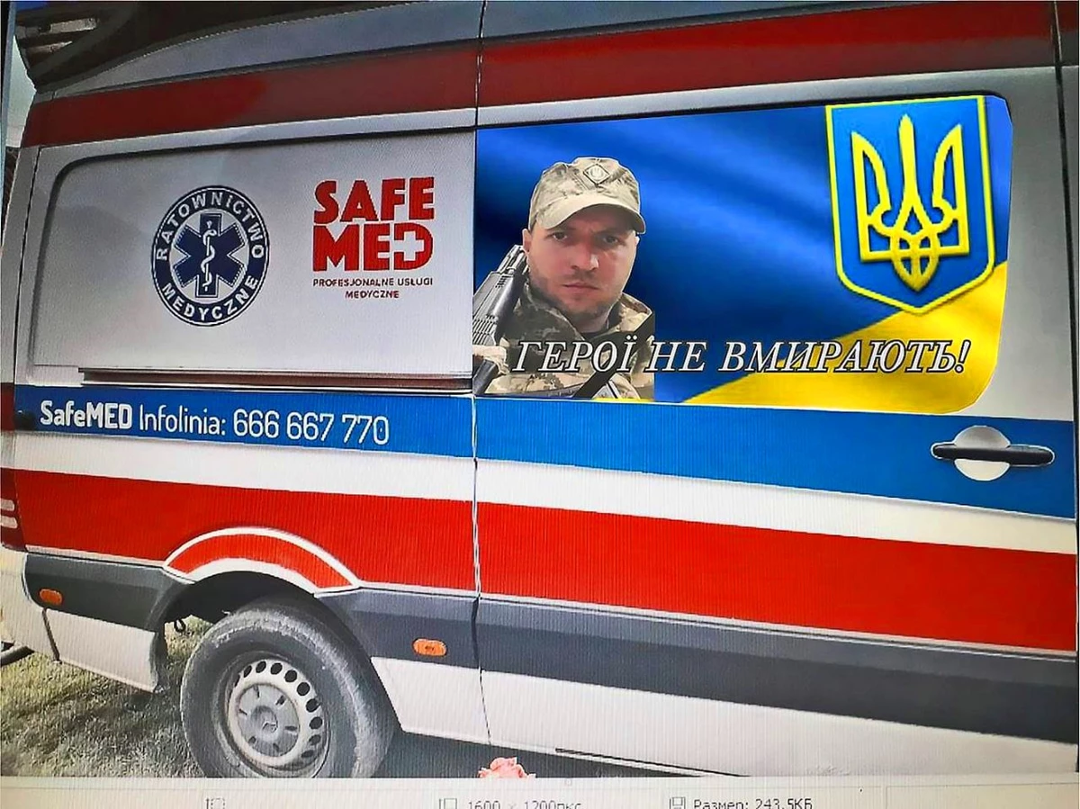 Щоб і після смерті був прикладом: батьки загиблого захисника придбали авто для ЗСУ