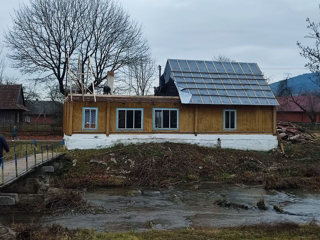 У Мшанці відновлюють автентичний вигляд збудованої Зубрицьким  «Просвіти»: потрібна допомога (ВІДЕО)