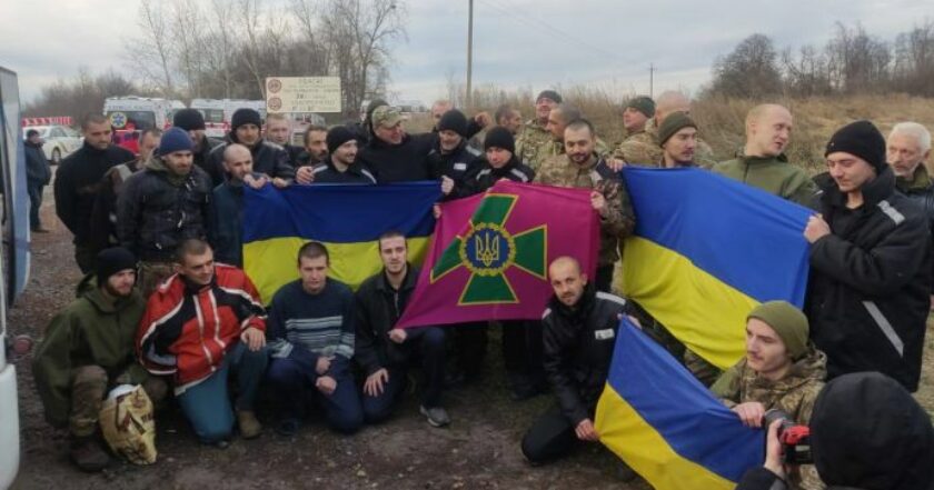 Україна повернула ще 50 захисників з російського полону