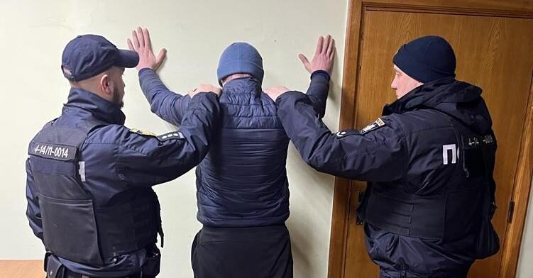 Поліцейські затримали 36-річного закладчика наркотиків з Яворівщини