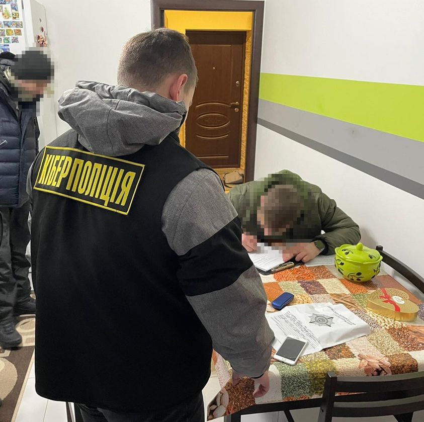17-річний львів’янин продавав в Інтернеті неіснуючих собак породи коргі