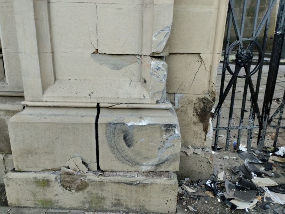 Пошкоджену браму Личаківського кладовища внаслідок ДТП відремонтують за 710 тисяч гривень