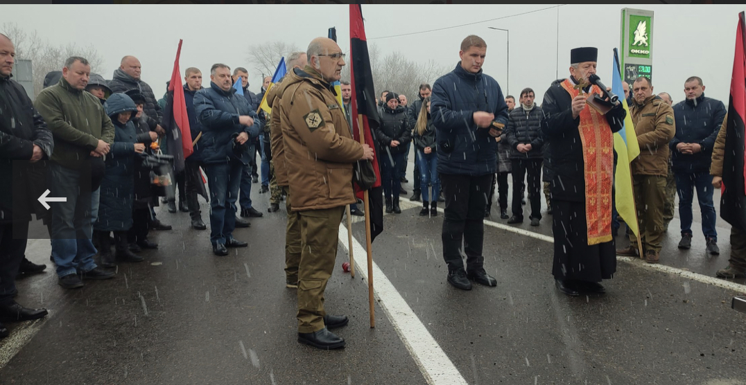 Воював з березня: Дрогобиччина прощається з Героєм Миколою Макухою