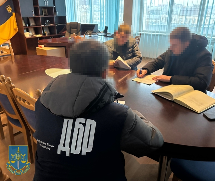 Рішення завдало 12 млн грн збитків: високопосадовцю Держгеокадастру Львівщини повідомили про підозру