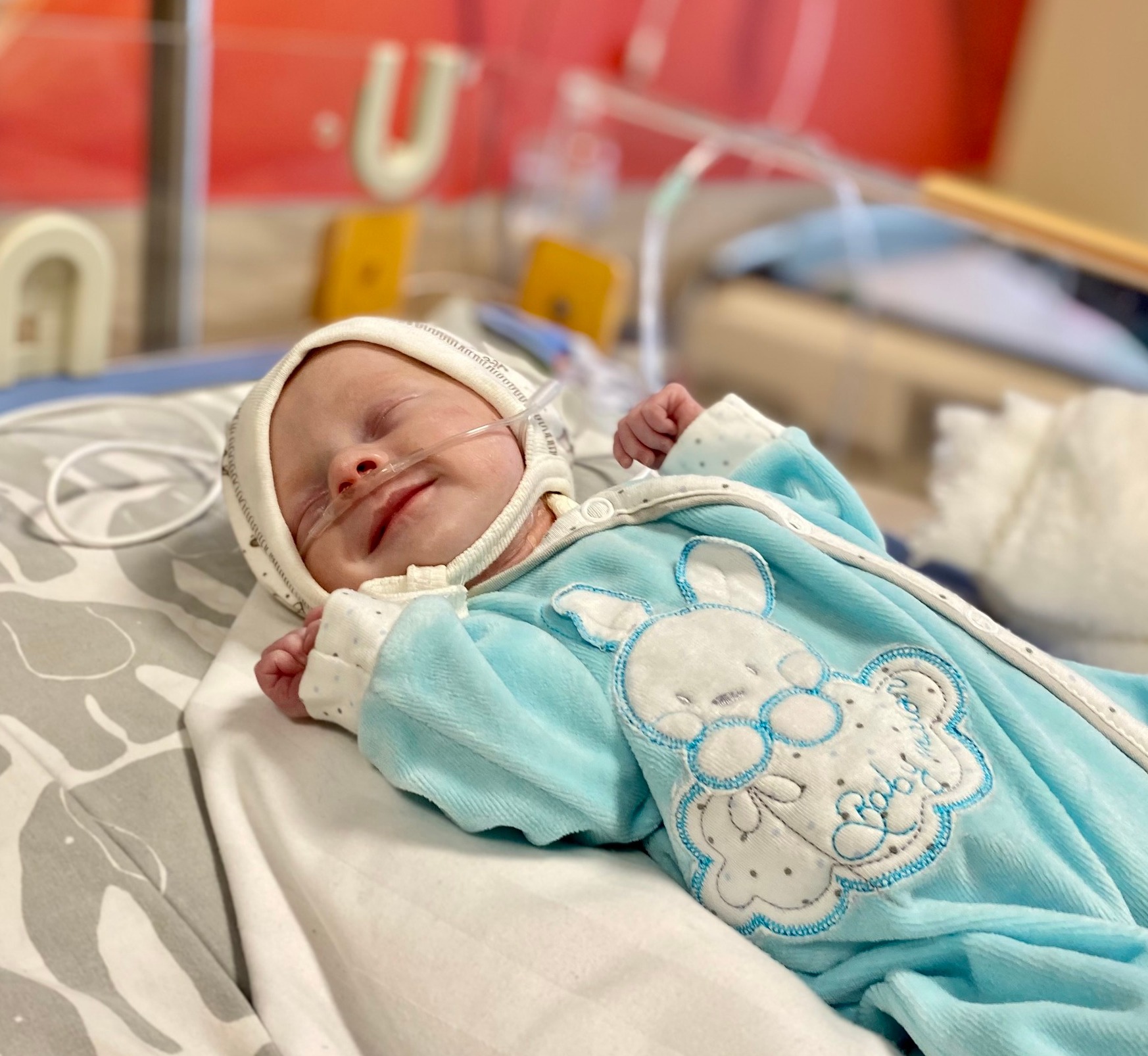 Львівські медики провели одне із найскладніших втручань на серці у новонародженої дівчинки