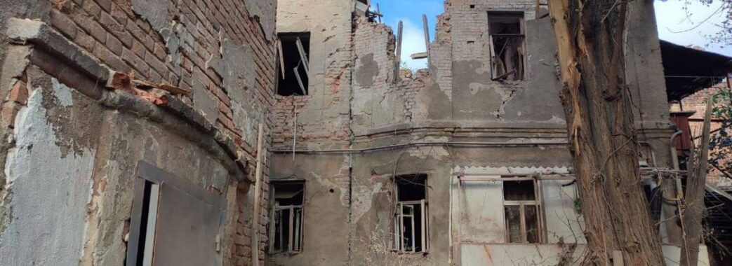 Окупанти обстріляли центр Харкова: відомо про чотирьох поранених мирних жителів (ВІДЕО)