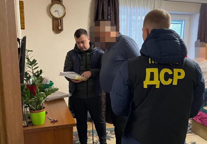На Львівщині екс-голову сільради та землевпорядників підозрюють у махінаціях із землею на 69 млн грн