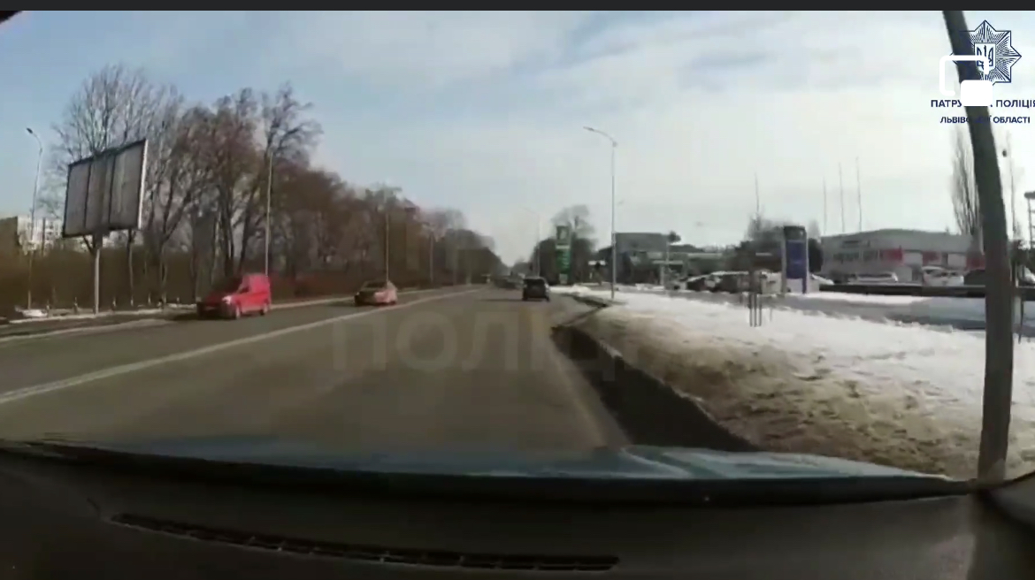 Вчинив ДТП і втік: у Львові по гарячих слідах затримали водія-порушника