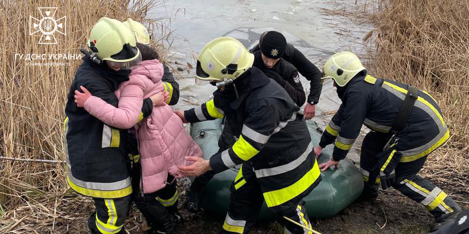 У Бродах школярка провалилась під лід