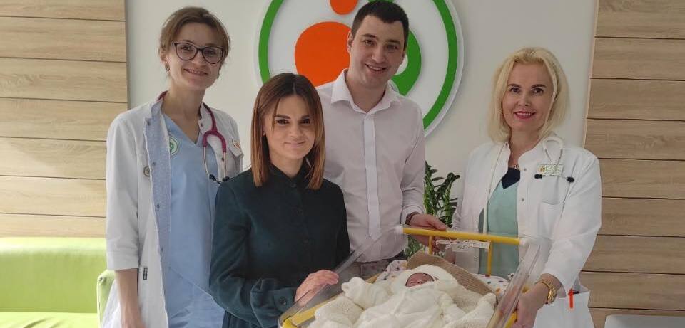 Стан був дуже важкий: у Львові виходили дитину, народжену на 27-му тижні вагітності