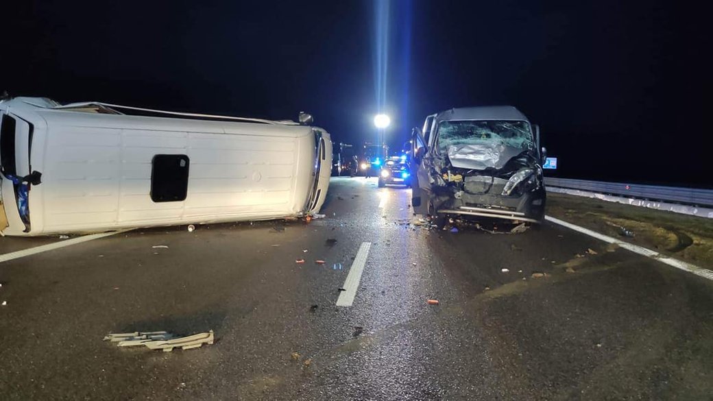 У Польщі два мікроавтобуси з українцями потрапили в ДТП: травмовано п’ятеро осіб