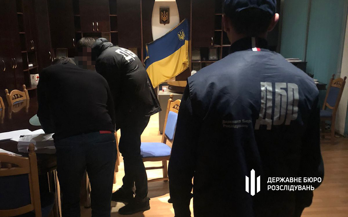 Керівника Держгеокадастру Львівщини викрили на земельних махінаціях на Самбірщині та Стрийщині