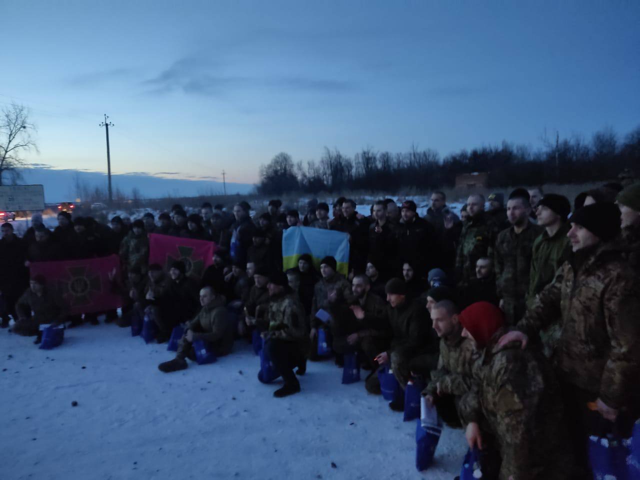 Із російського полону повернулось троє захисників зі Львівщини, які захищали Маріуполь