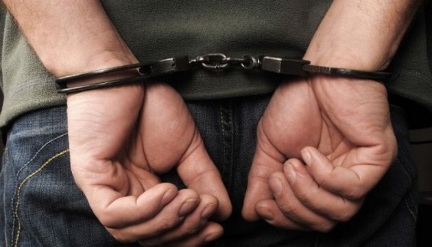 У Львові затримали 25-річного чоловіка, який торгував “марихуаною”