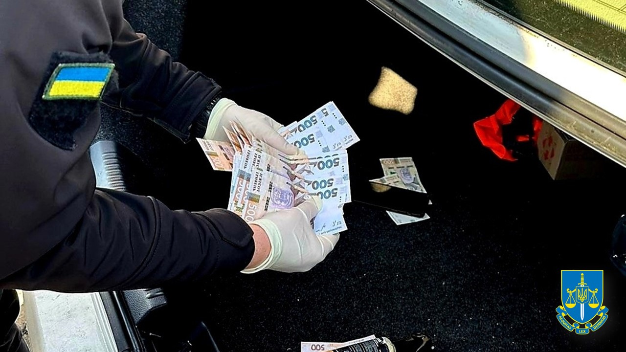 На Львівщині першого заступника голови однієї із ОТГ викрили на хабарі