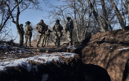 Плюс 900 росіян та 13 танків: Генштаб оновив втрати ворога на фронті