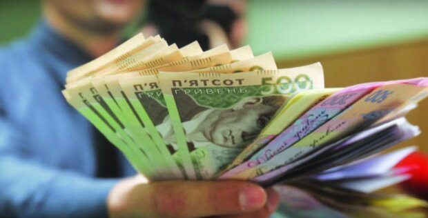 У березні уряд проведе індексацію пенсій на 20%